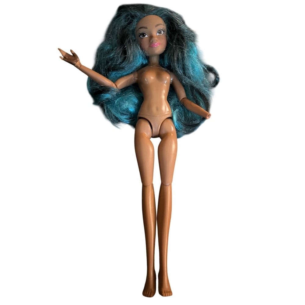 Disney Descendants Uma Doll Hasbro E6081 Teal Hair Articulated Figure Parts Only